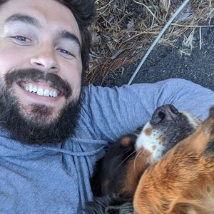 Meet your Posher, Dustin